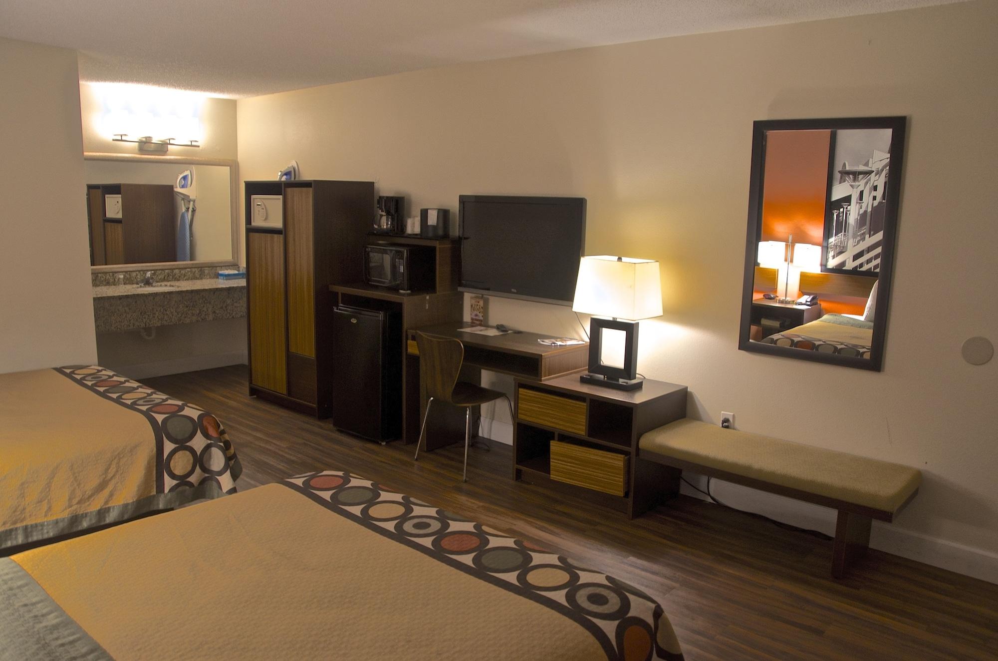 ซูเปอร์ 8 บาย วินด์แฮม ออร์แลนโด อินเตอร์เนชั่นแนล ไดรฟ์ Hotel ออร์ลันโด ภายนอก รูปภาพ