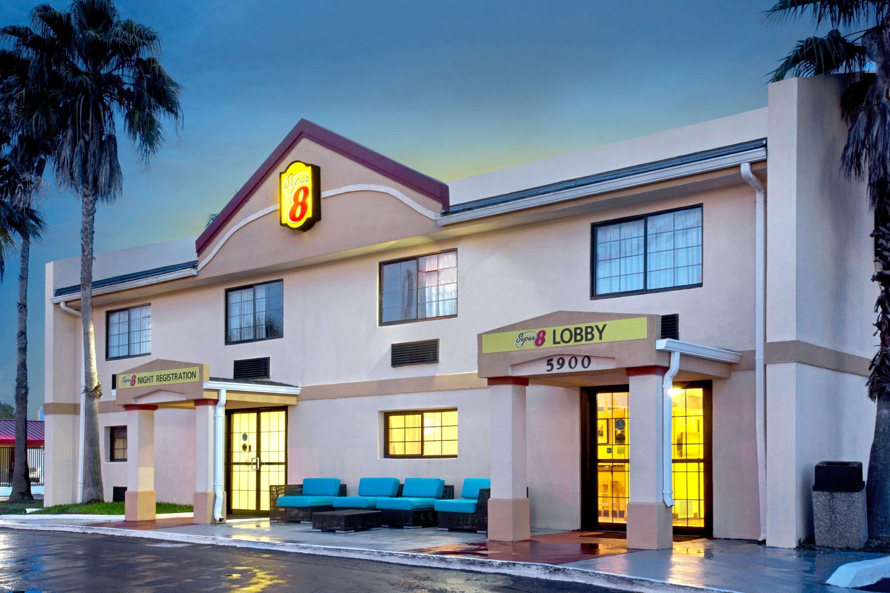 ซูเปอร์ 8 บาย วินด์แฮม ออร์แลนโด อินเตอร์เนชั่นแนล ไดรฟ์ Hotel ออร์ลันโด ภายนอก รูปภาพ