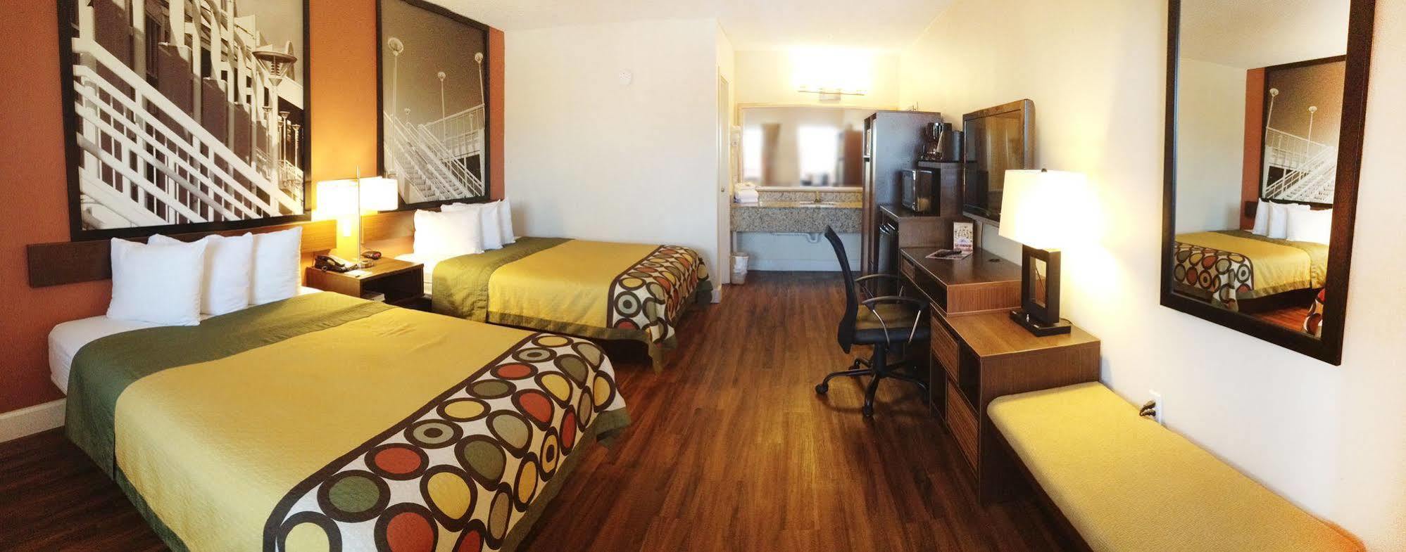 ซูเปอร์ 8 บาย วินด์แฮม ออร์แลนโด อินเตอร์เนชั่นแนล ไดรฟ์ Hotel ออร์ลันโด ภายนอก รูปภาพ