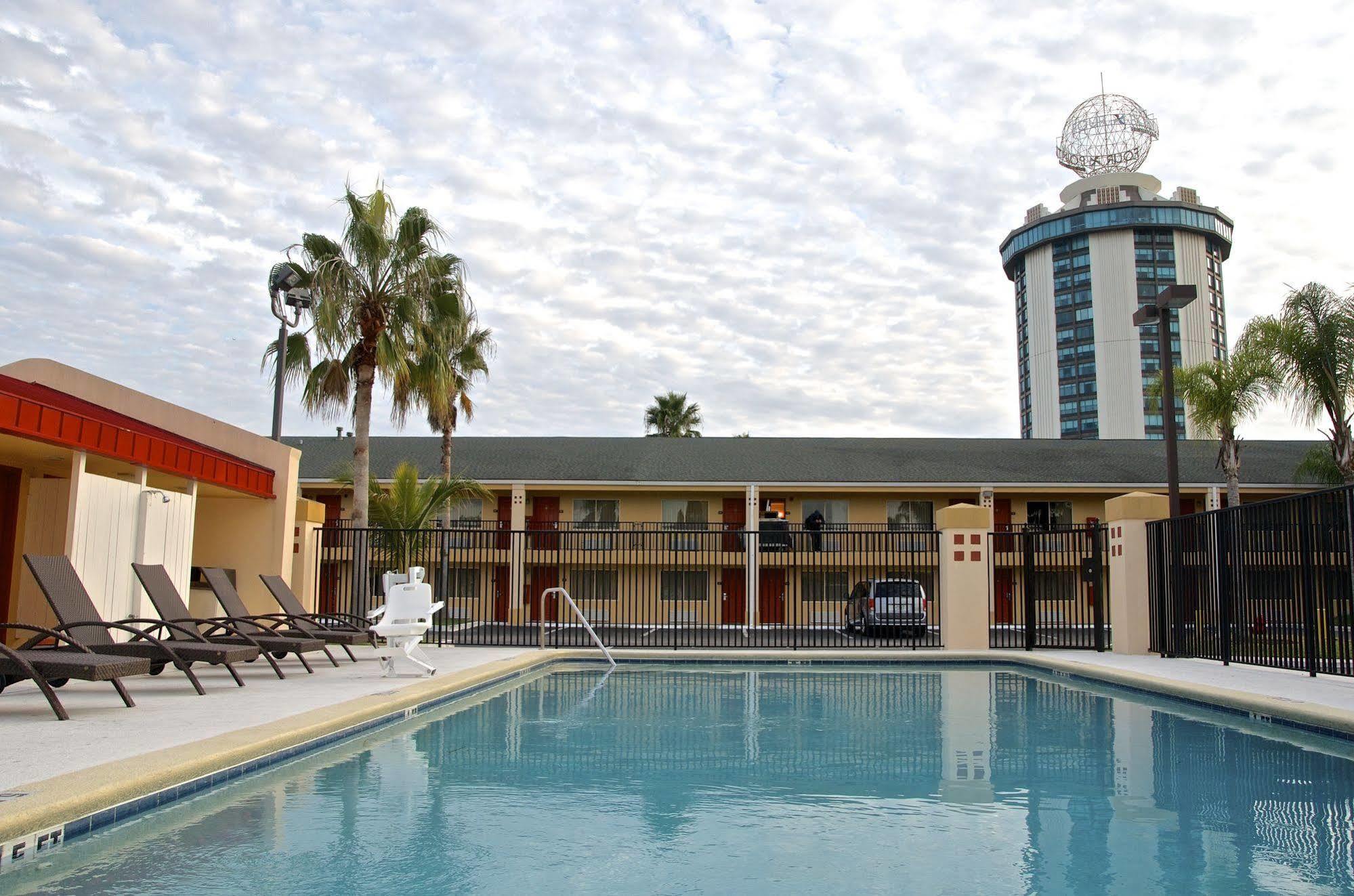 ซูเปอร์ 8 บาย วินด์แฮม ออร์แลนโด อินเตอร์เนชั่นแนล ไดรฟ์ Hotel ออร์ลันโด ภายนอก รูปภาพ